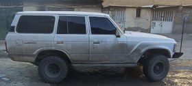 تصویر تویوتا لندکروزر ۴ در مدل 2000 ا Toyota Landcruiser 4door 4000cc Toyota Landcruiser 4door 4000cc