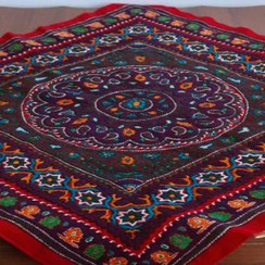 تصویر رومیزی پته بقچه بازوبند محراب قرمز 