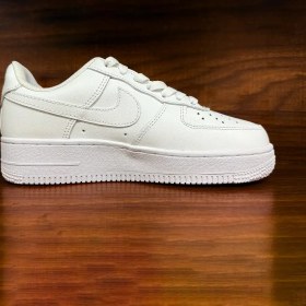 تصویر نایک ایرفورس 1.07 سفید لو مدل DC4458-001 Air Force 1'07 White