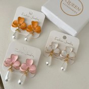 تصویر گوشواره‌ میخی جواهر - مینا کاری گلبرگ سفید Earrings Fashion - White Petal Enamel Earrings