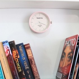 تصویر کتابخانه مینیاتوری دکوری با ساعت واقعی یا 15 کتاب و 15 مجله 