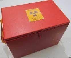 تصویر باکس سربی نگهداری دوربین رادیوگرافی صنعتی پرتابل 