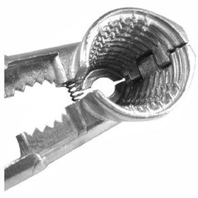 تصویر گردو شکن مدل نات 