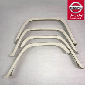 تصویر دور گلگیر لبه دار پاترول 