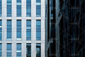 تصویر عکس با کیفیت برج نیمه تاریک و نیمه روشن 