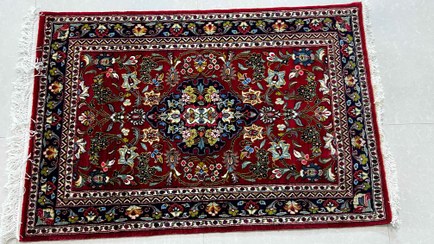 تصویر فرش دستباف کرک (پشم) زرع و چارک قم Handmade qom wool rug