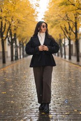 تصویر ترنچ‌کت مشکی آلبا 