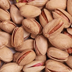 تصویر پسته خنجری خام 