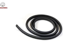 تصویر نوار آبگیر دور شيشه جلو راست برلیانس H220 (ماهوتی) 