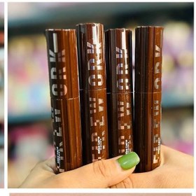 تصویر ریمل قهوه ای میس لارا حجم دهنده و بلند کننده 