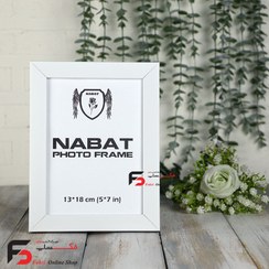 تصویر قاب عکس سایز ۱۳ در ۱۸ سفید 