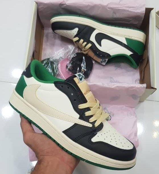 Travis scott hotsell aj1 green