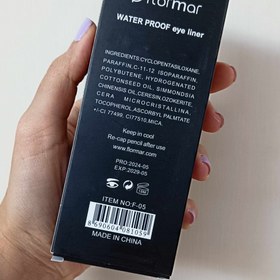 تصویر مداد چشم شمعی سفید 