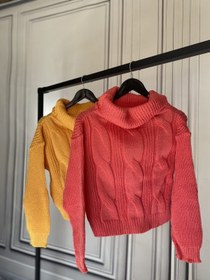 تصویر کراپ بافت یقه شل 