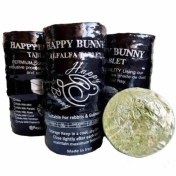 تصویر یونجه جوندگان هپی بانی مدل tablet وزن 1 کیلوگرم 