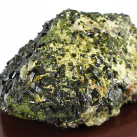 تصویر سنگ راف اپیدوت کد 2656 