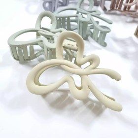 تصویر کلیپس پروانه شمعی 