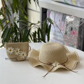 تصویر کلاه و کیف حصیری دخترانه طرح بابونه 