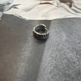 تصویر پرسینگ گوش طرح فانتزی 