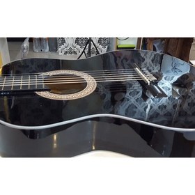 تصویر گیتار yamaha c80 همراه با کاور و پیک ارسال رایگان گیتار رنگ خاص مشکی 