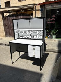 تصویر میز کامپیوتر فلزی 