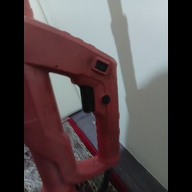 تصویر سنباده زن دیواری روسی 