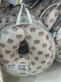 تصویر بالش شیردهی یو 