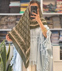 تصویر روسری خطی 