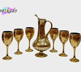 تصویر پارچ و گیلاس طلایی 