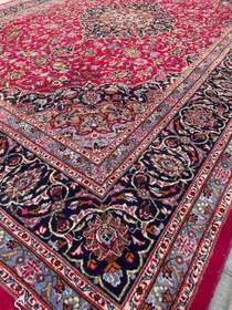 تصویر فرش ۹متری دستبافت در حد نو 