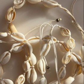 تصویر گردنبند و دستبند صدفی 