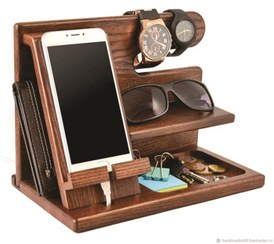 تصویر استند رومیزی لوازم آرایشی 