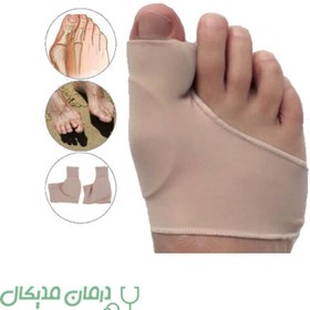 تصویر پد هالوکس والگوس سیلیکونی پارچه ای همراه با بین انگشتی Footmate 