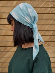 تصویر مینی اسکارف آسمان ابری 