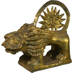 تصویر مجسمه شیر طلایی اثر استاد میر شریفی 