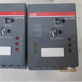 تصویر رله مانیتورینگ ولتاژ سه فاز ABB CM PFN 1SVR4503 