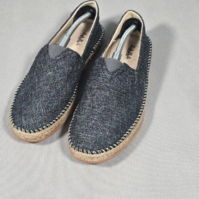 تصویر ونس کنفی ذغالی 