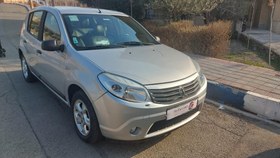 تصویر رنو ساندرو مدل 1396 ا دنده ای دنده ای