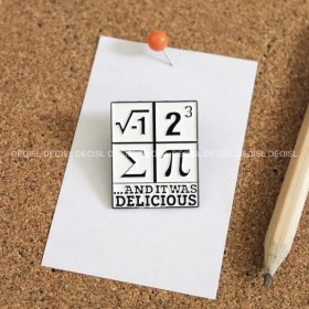 تصویر پین ریاضی - کد256 