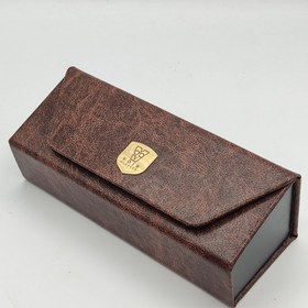 تصویر جلد مخصوص عینک آفتابی VOIR VOIR sunglasses leather case