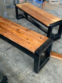 تصویر نیمکت چوبی باغی 