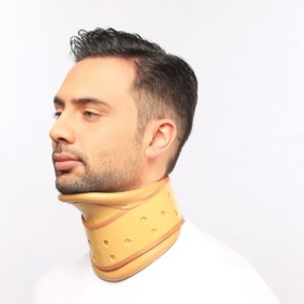 تصویر گردن بند طبی سخت چانه دار آدور کد 110061 Ador rigid cervical collar 110061