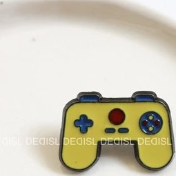 تصویر پین گیم پد - کد679 