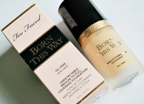 تصویر کرم پودر بورن دیس وی توفیسد Born This Way Flawless Coverage Natural Finish Foundation