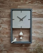 تصویر ساعت دیواری پاندول قاب رنگی - طوسی 