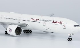 تصویر ماکت هواپیما بوئینگ 777 قطر | NG Models 1:400 Boeing 777-300ER Qatar Airways A7-BOC 