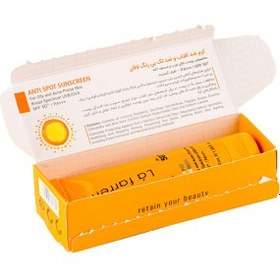 تصویر کرم ضد آفتاب و ضدلک بی رنگ لافارر با spf50 حاوی محافظ PA+++ UVB UVA غیر کومدونزا مناسب پوستهای چرب 40 میلی لیتر 