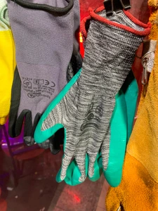 تصویر فروشگاه تجهیزات ایمنی رامین