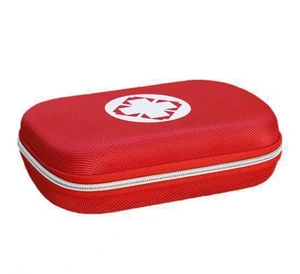 تصویر فروشگاه لوازم نظامی عادل