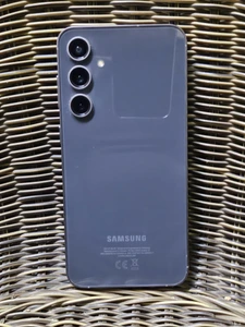 تصویر فروشگاه خانه موبایل امیرعلی